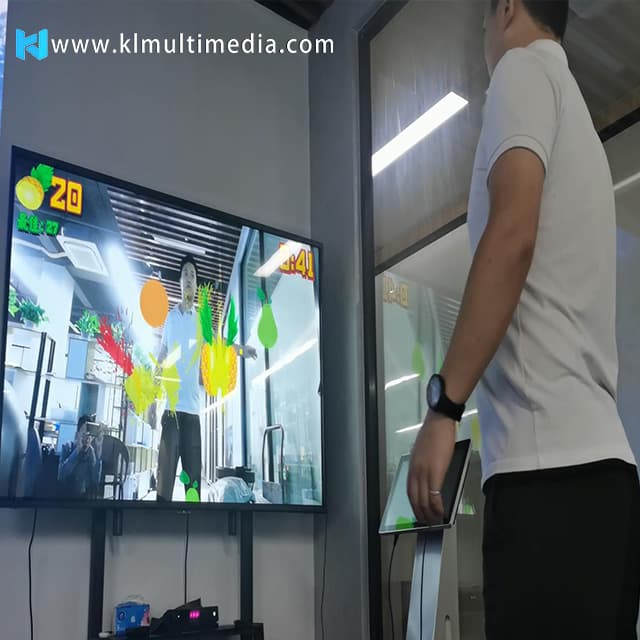 ألعاب تفاعلية في يوم الاحتفال