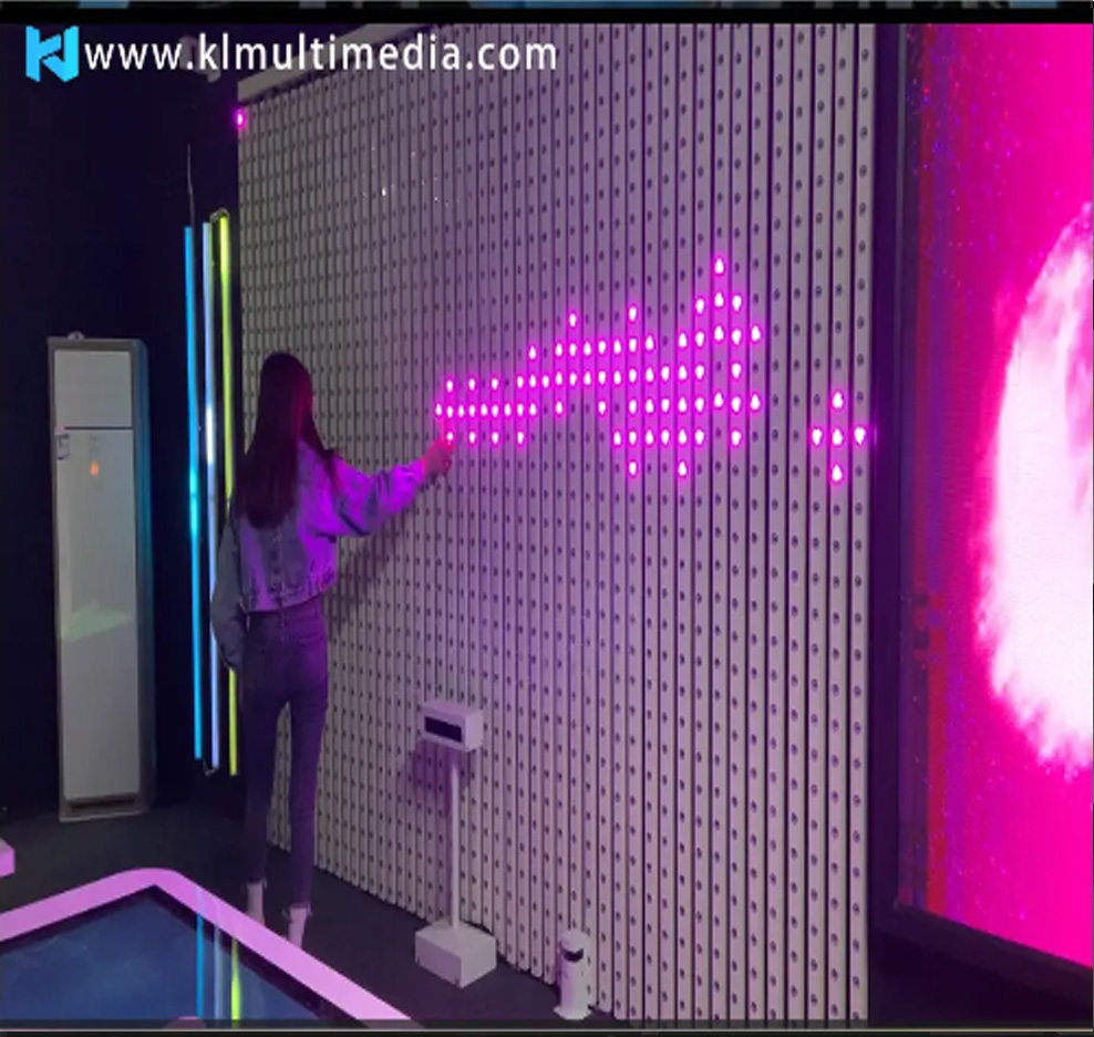 مسار الجري LED