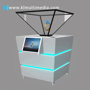 الهرم الهولوجرام