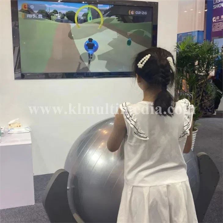 لعبة توازن الكرة